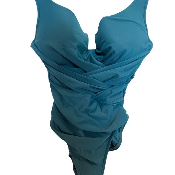 Miraclesuit Blue and Green One Piece Swimsuit with Sleek Design - Picture 4 of 10